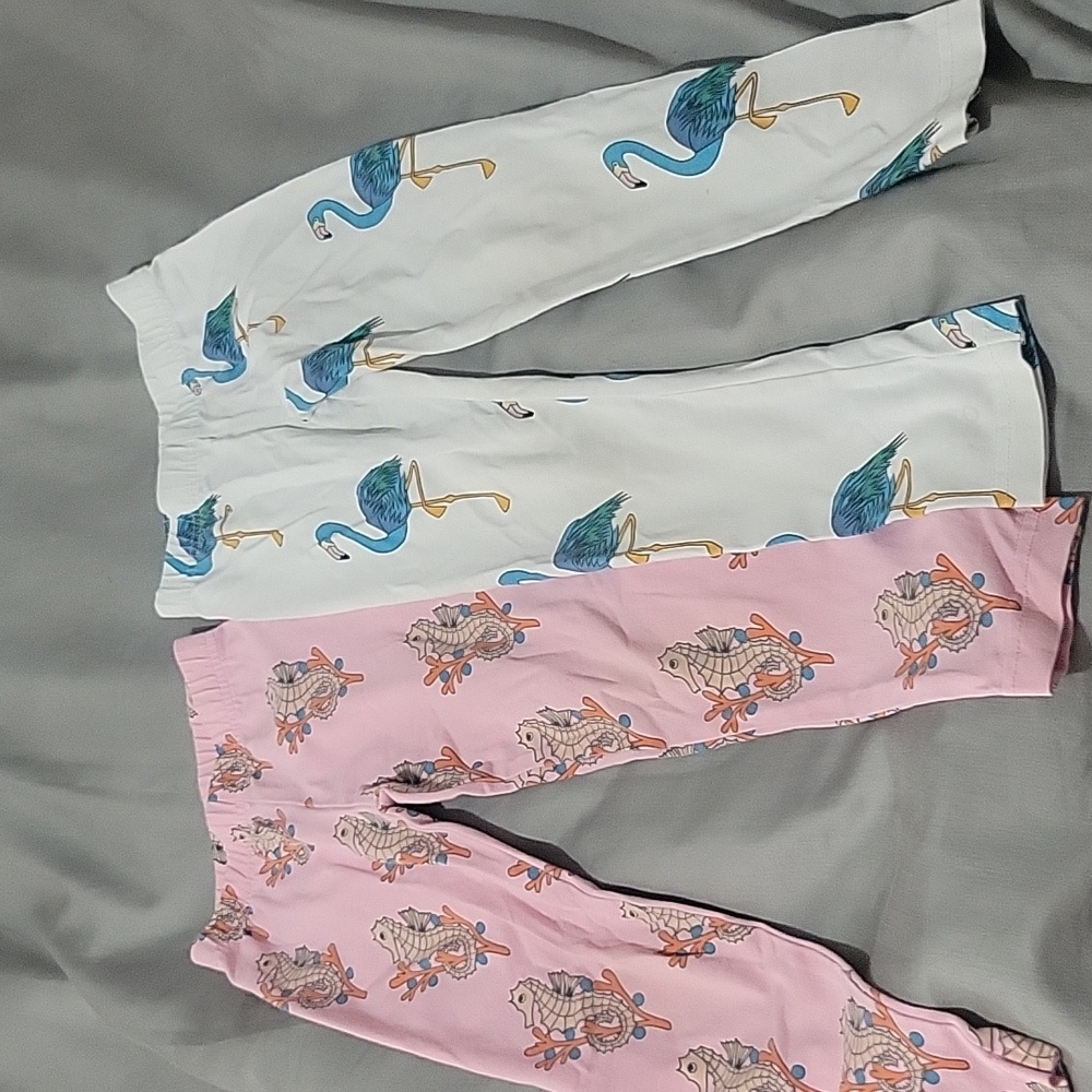 Hugo loves Tiki leggings